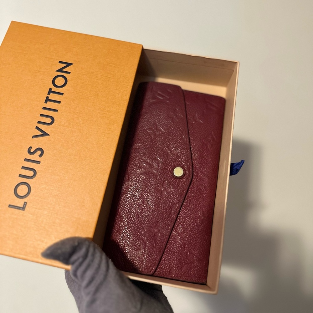 AUTHENTIC LV Empriente LONG WALLET W/ INSERT